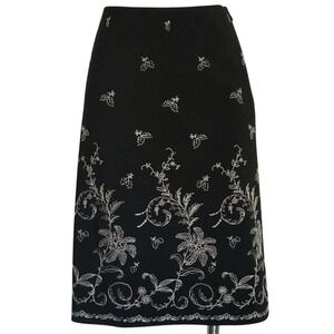 ANN TAYLOR BLACK SKIRT W/‎ WHITE FLORAL EMBROIDERY Size 8